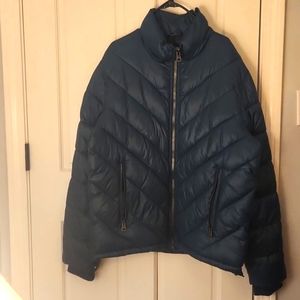 Guess men's dark green puffer jacket size XL